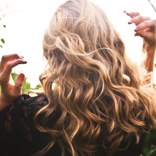 Essential Nutrients You Need for Healthy, Shiny Hair