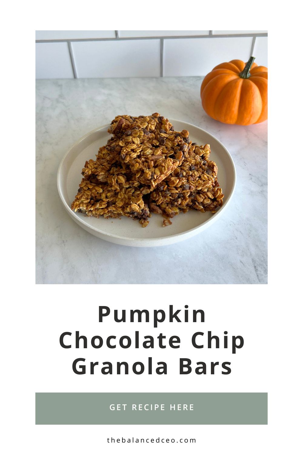 Pumpkin Chocolate Chip Granola Bars