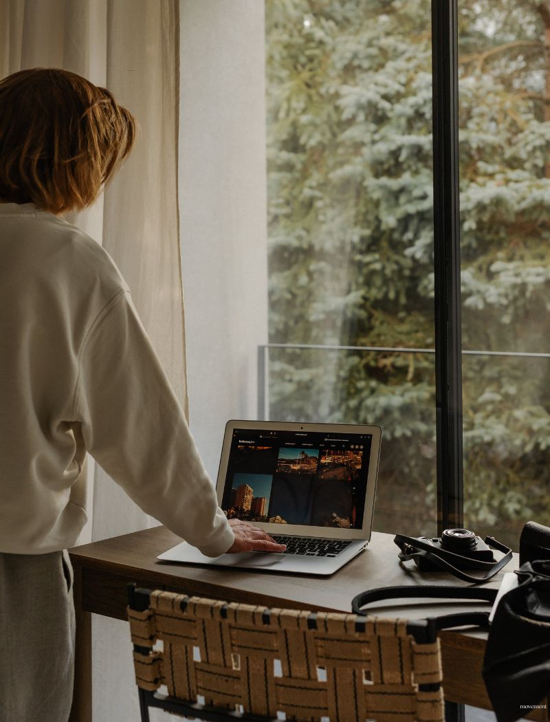 Daily Habits That Help Entrepreneurs Balance Ambition and Mindful Living