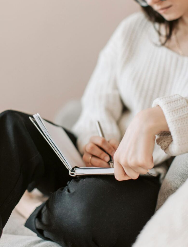 Morning Journal Prompts to Set the Tone for Your Day