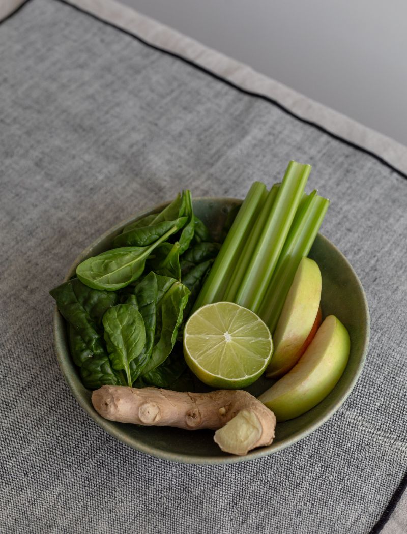 12 Foods That Help Reduce Bloating Naturally - The Balanced CEO